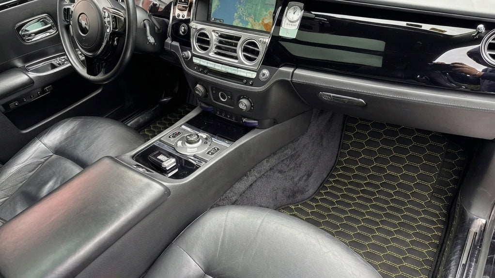 Tapis de voiture en cuir personnalisables avec motif hexagonal vertical pour Rolls Royce Ghost Series I (2010–2020) - AutoWin