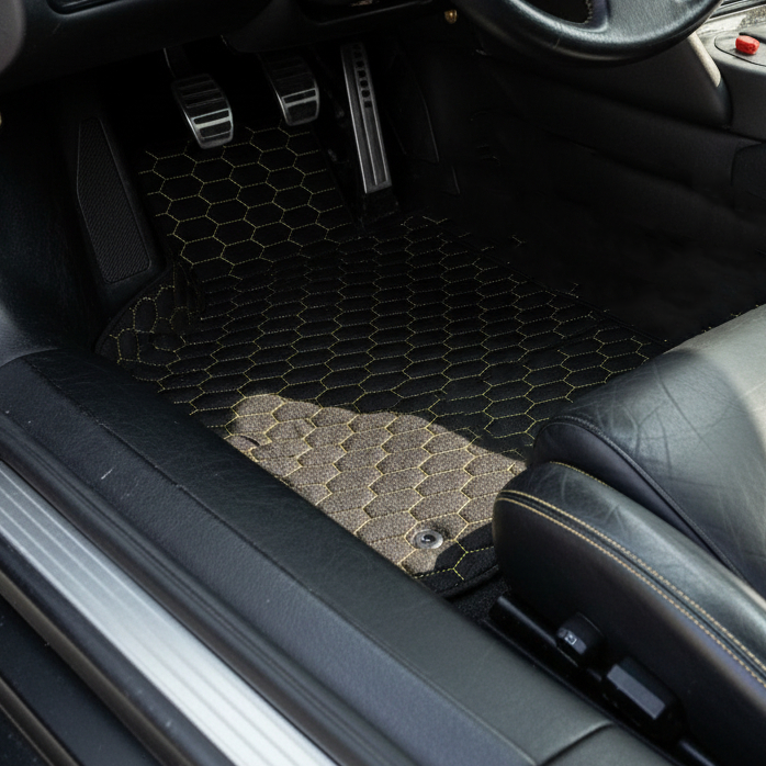 Tapis de voiture en cuir personnalisables avec un motif hexagonal entrelacé pour Lamborghini Diablo (1990-2001) - AutoWin