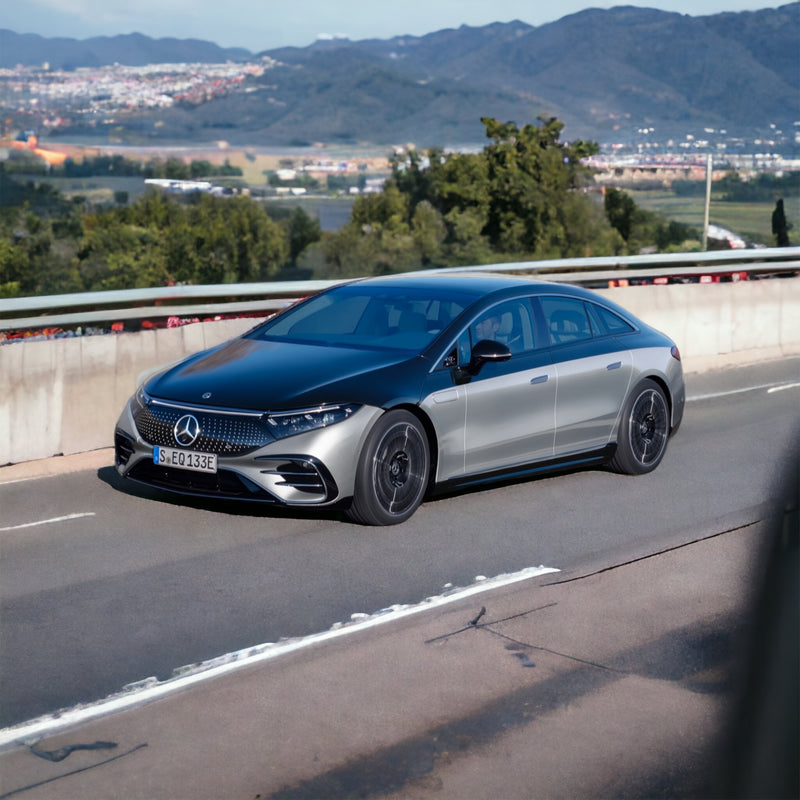 Migliora la tua esperienza Mercedes EQS con i tappetini premium di Autowin