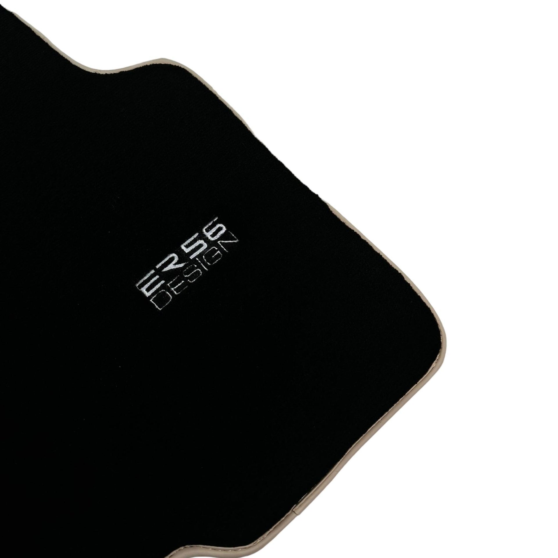 Black Floor Mats For Ford F150 (2009-2014) ER56 Design - AutoWin