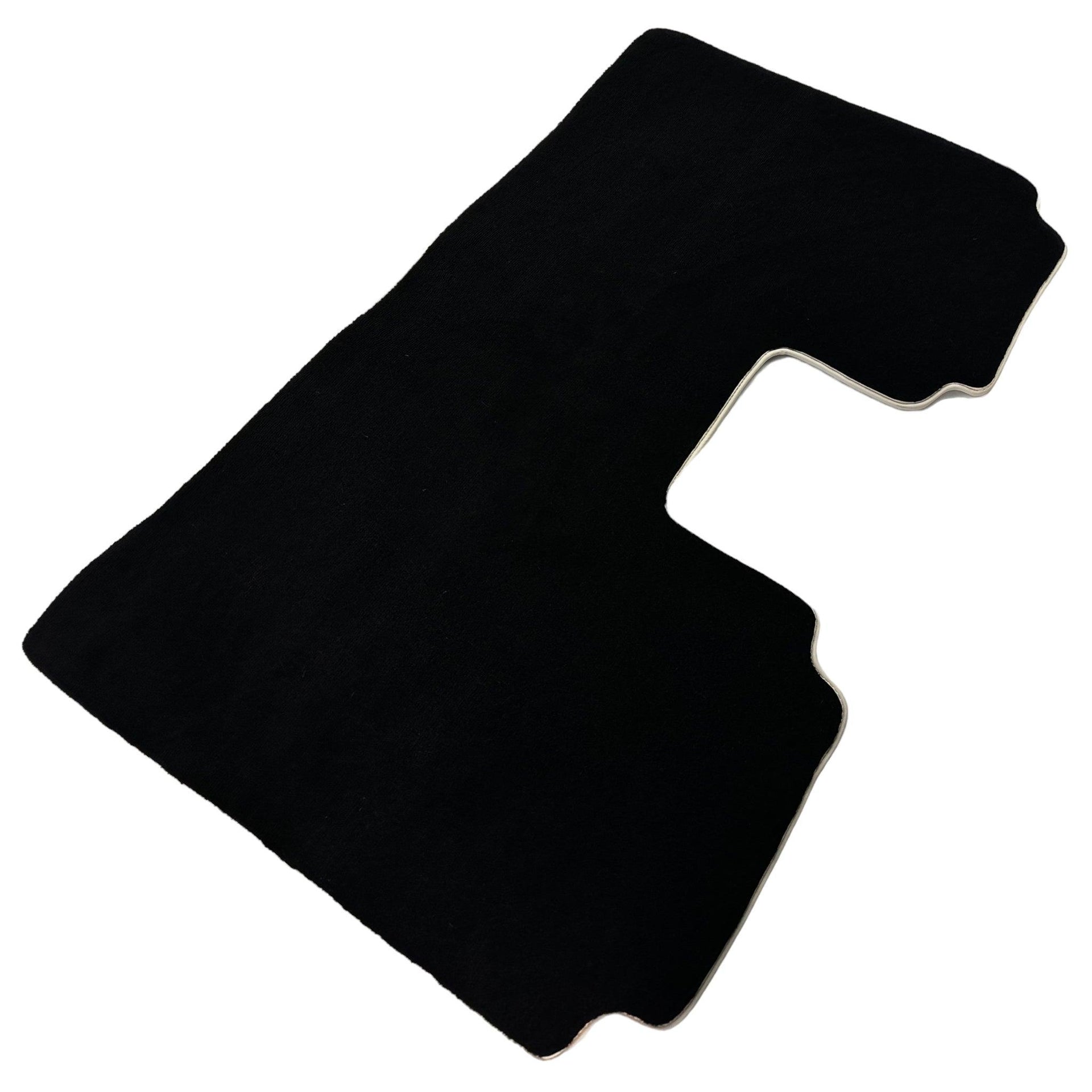 Floor Mats For Chevrolet Equinox (2005-2008) ER56 Design - AutoWin