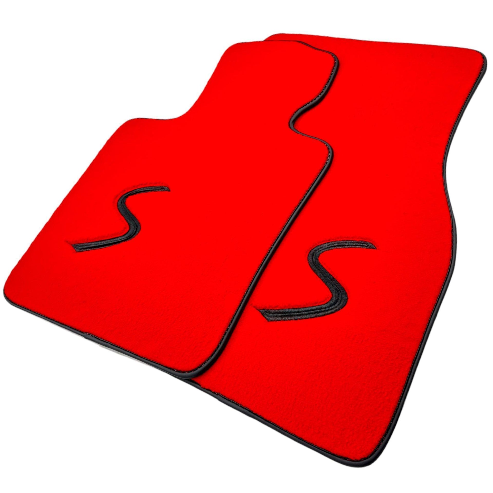 Red Floor Mats for Mini Countryman F60 Hybrid (2020-2023) - AutoWin