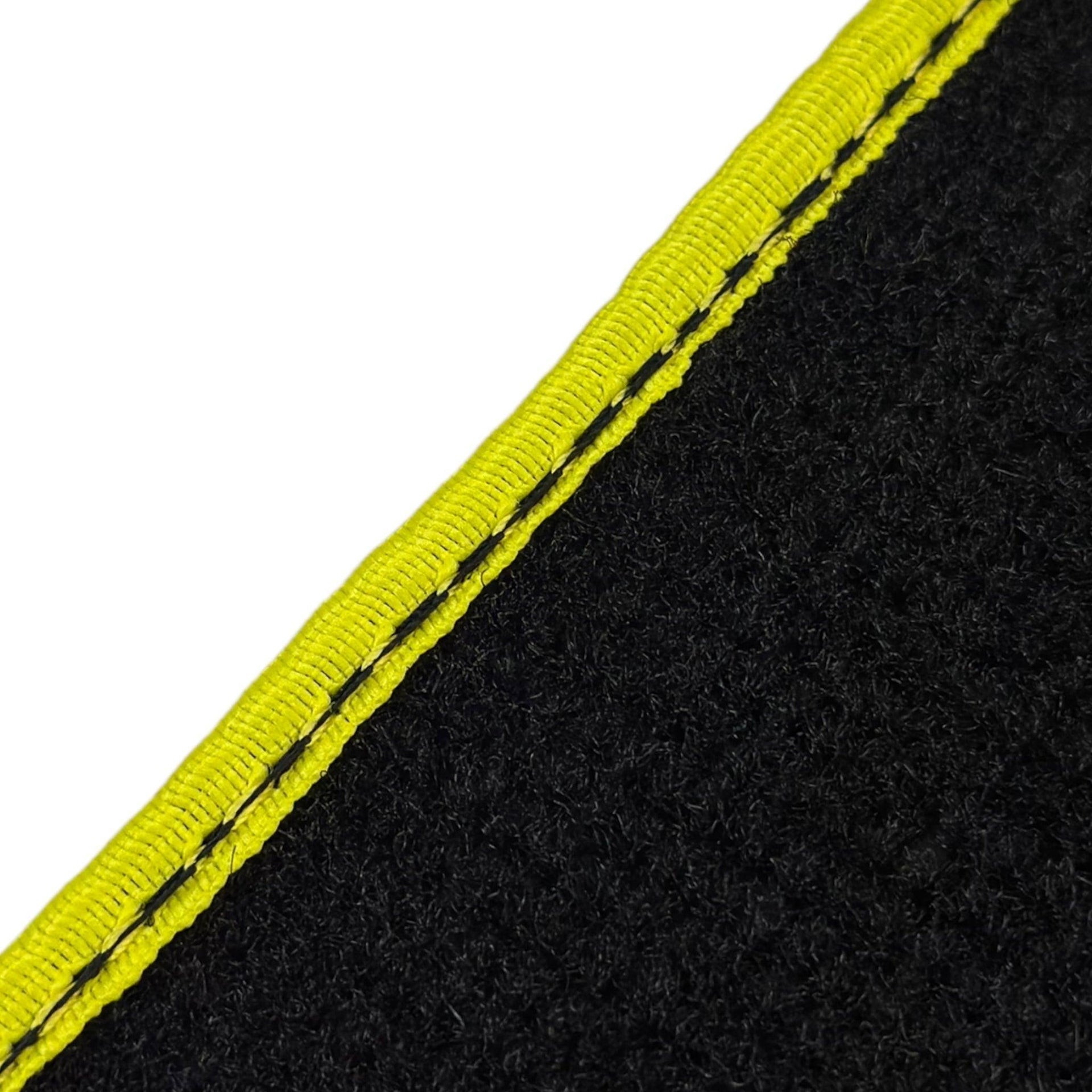 Black Floor Mats For BMW 5 Series E39 | Yellow Trim - AutoWin