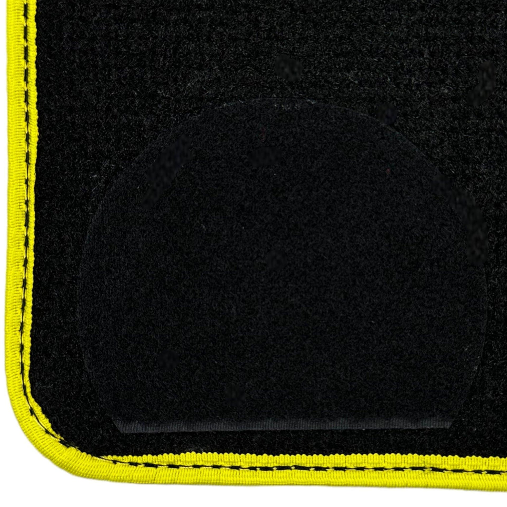 Black Floor Mats For BMW X6 Series G06 | Yellow Trim - AutoWin