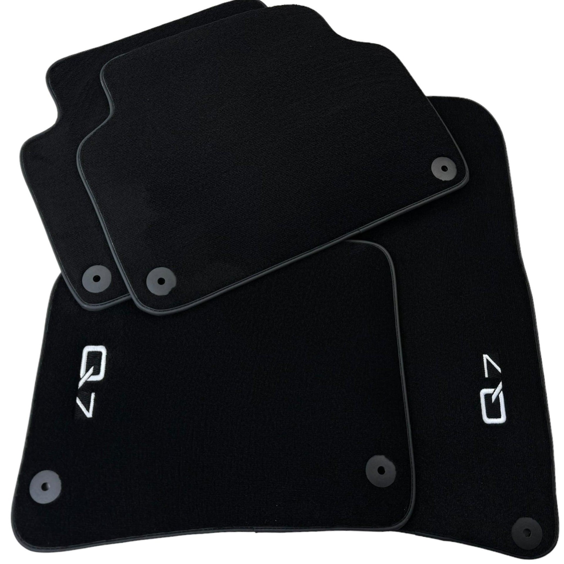 Black Floor Mats for Audi Q7 4L (2006-2015) - AutoWin