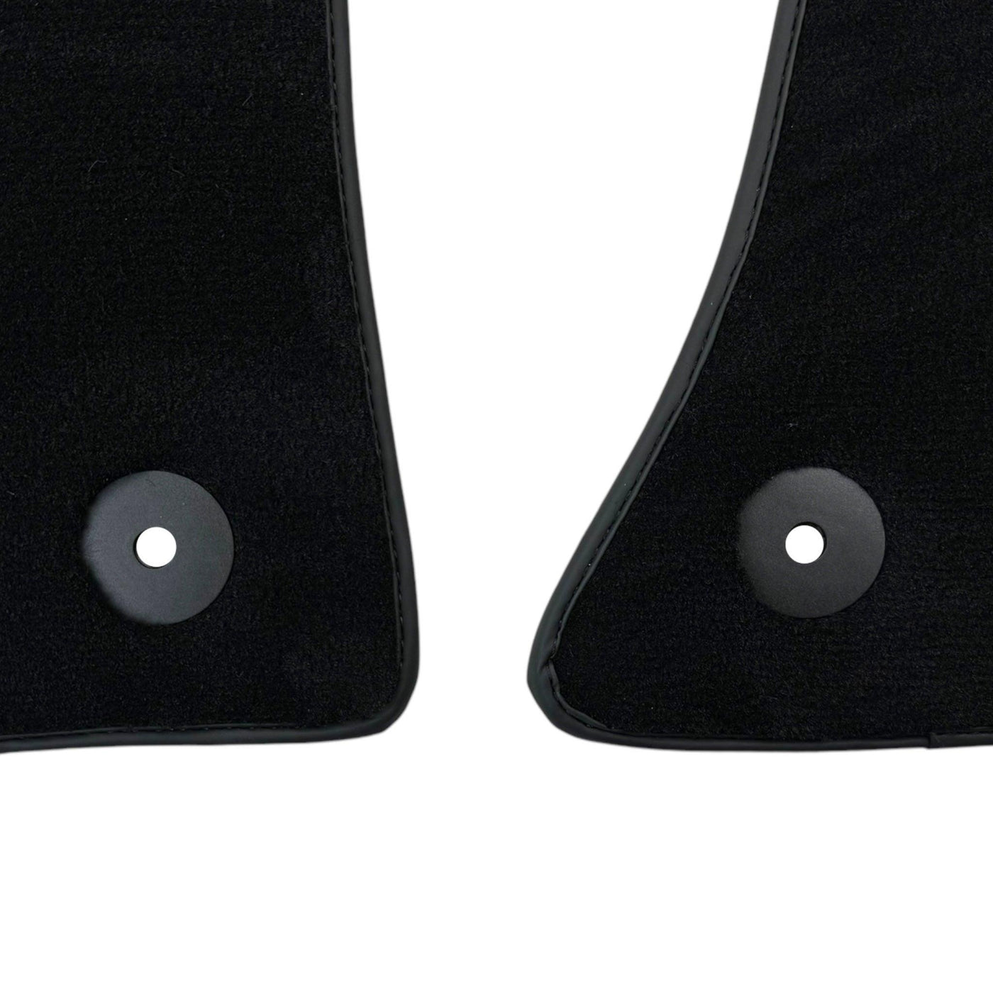 Black Floor Mats for Audi Q5 8R Hybrid (2008-2017) - AutoWin