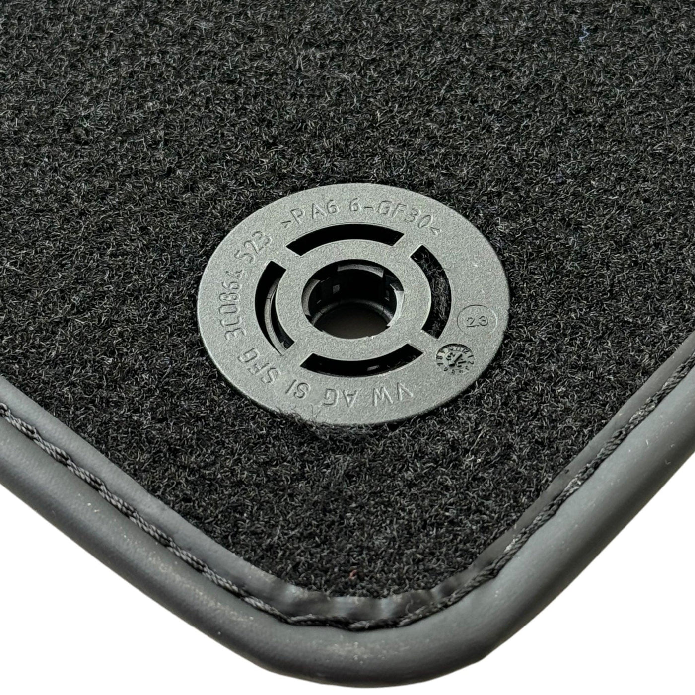 Black Floor Mats for Audi Q8 e-tron Sportback (2023-2025) - AutoWin