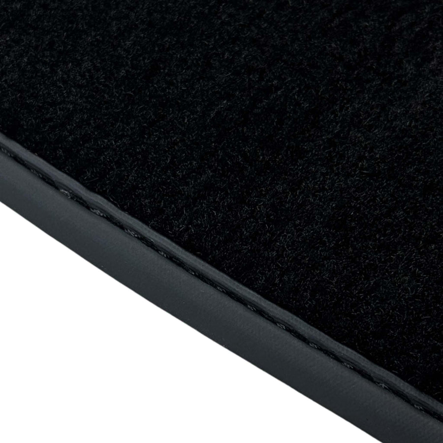 Black Floor Mats for Audi A4 - B9 Sedan (2018-2019) | ER56 Performance - AutoWin