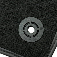 Black Floor Mats for Audi Q5 8R (2008-2017) - AutoWin