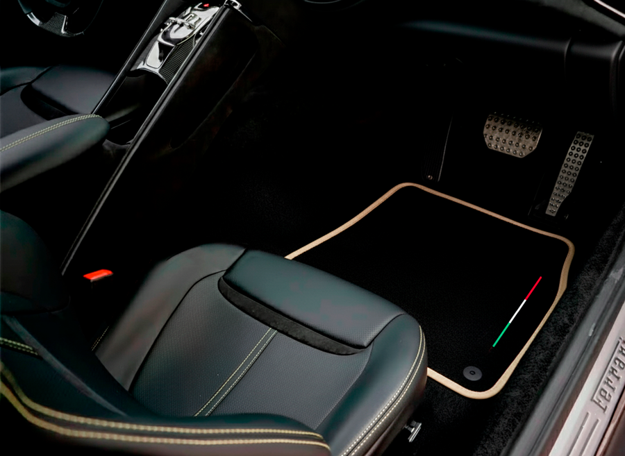 Alfombrillas de coche negras para Ferrari GTC4 Lusso