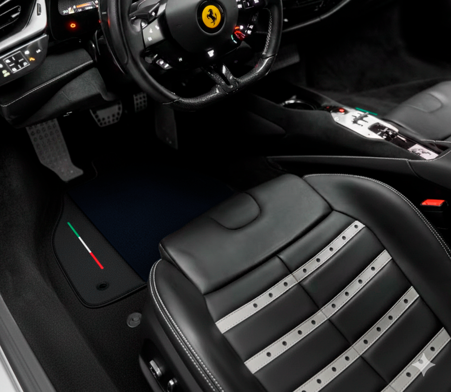Schwarze Fußmatten für Ferrari SF90 Stradale (2019-2024) mit Leder