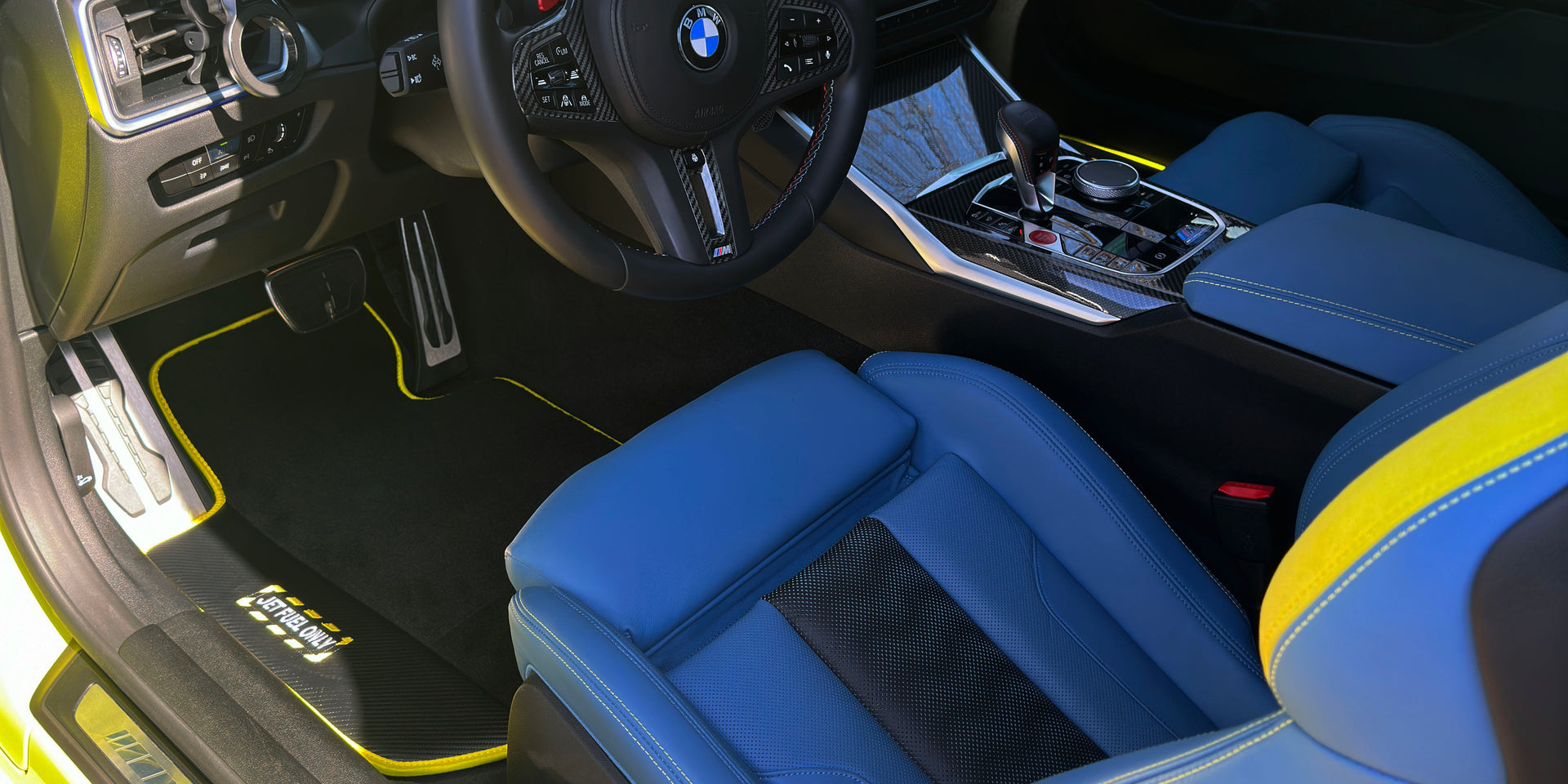 BMW M4 G82 Floor Mats