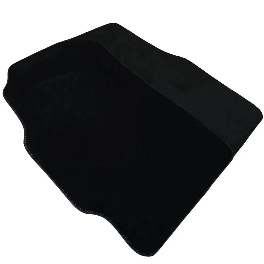 Black Floor Mats for Toyota Hilux Xtra Cab (2016-2023) - AutoWin