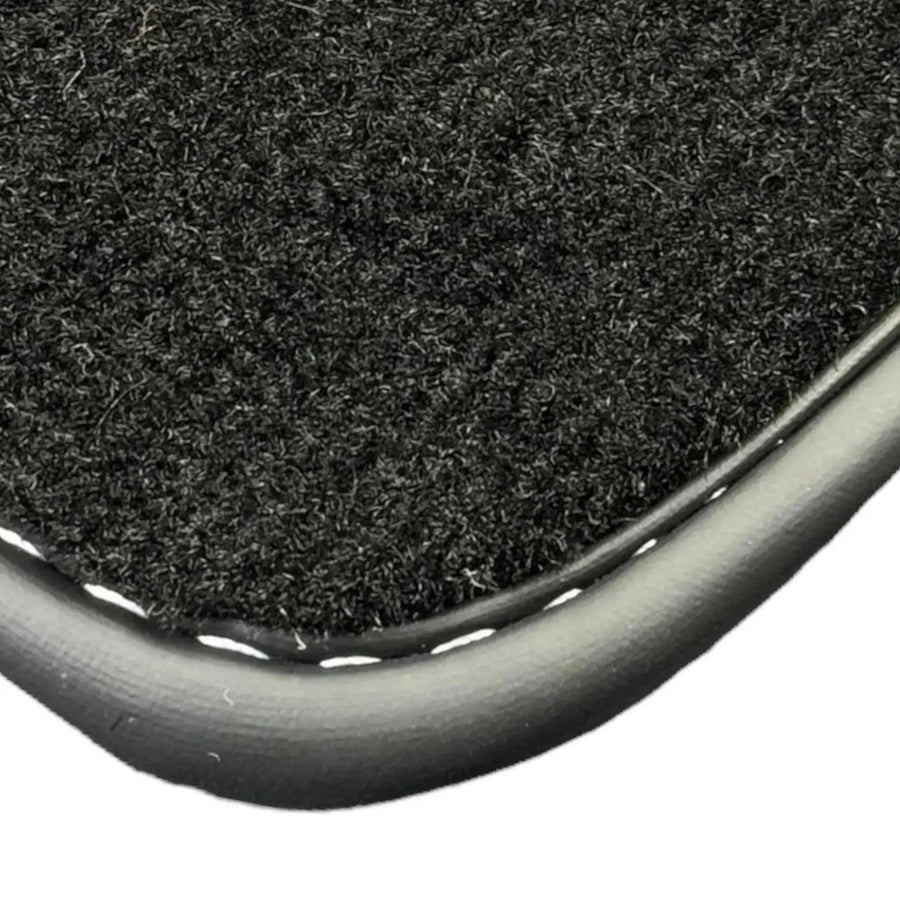 Black Floor Mats for Toyota Hilux Xtra Cab (2016-2023) - AutoWin