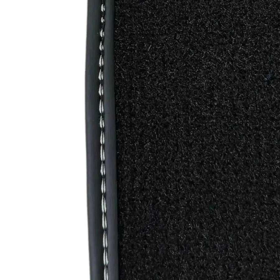 Black Floor Mats for Toyota Previa (1990-2000) - AutoWin