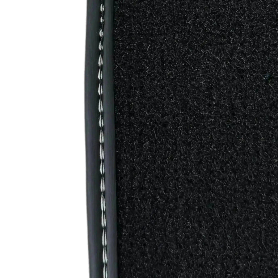 Black Floor Mats for Toyota Urban Cruiser (2009-2014) - AutoWin