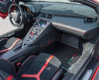 Tappetini personalizzabili per Lamborghini Aventador SVJ in pelle e carbonio edizione limitata
