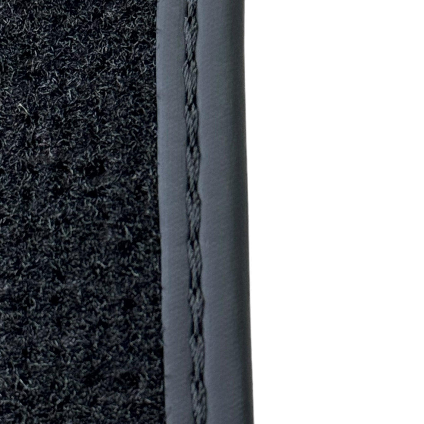 Black Floor Mats for Audi Q8 e-tron (2023-2025) - AutoWin