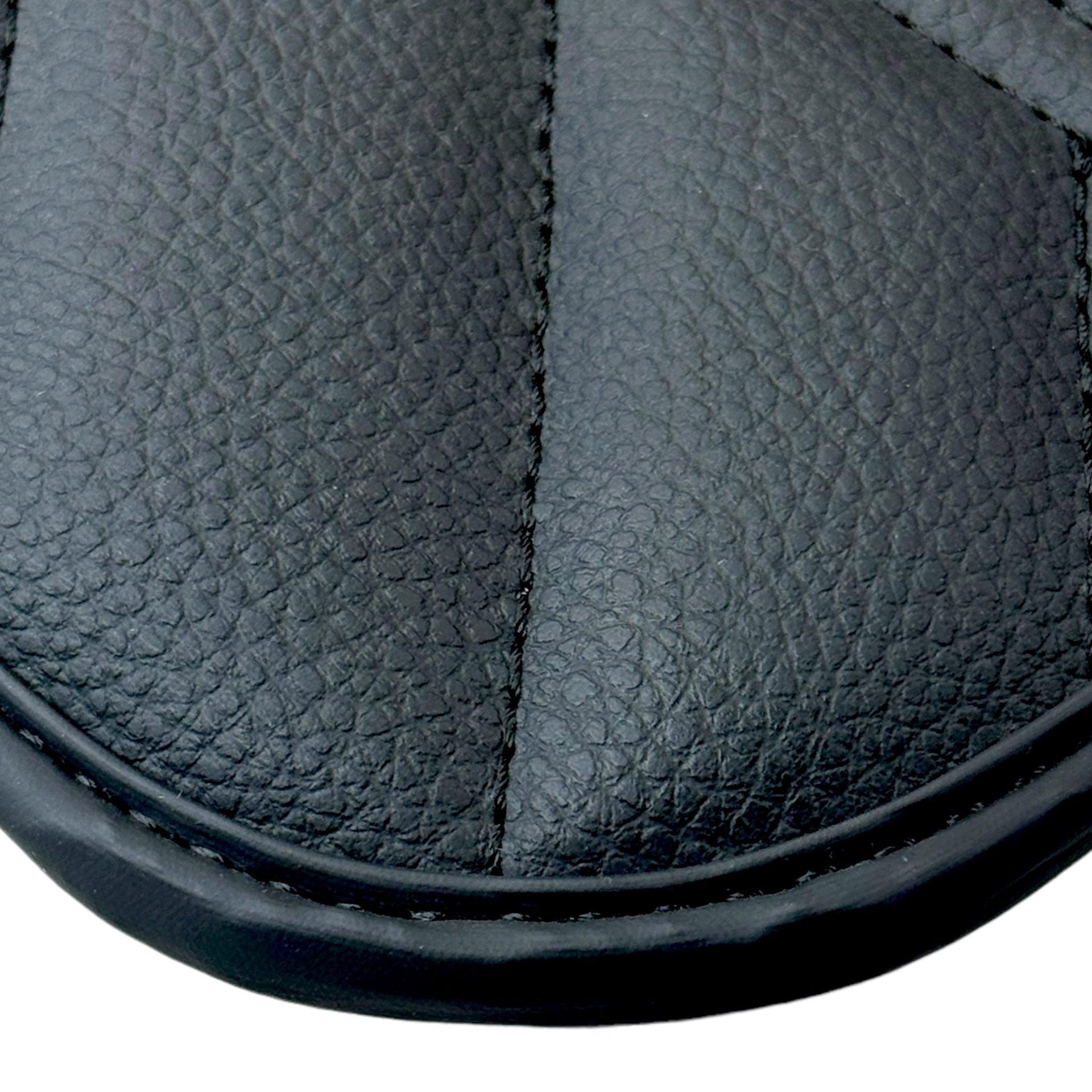 Black Leather Floor Mats for Rolls Royce Cullinan (2018-2023) ER56 Design - AutoWin