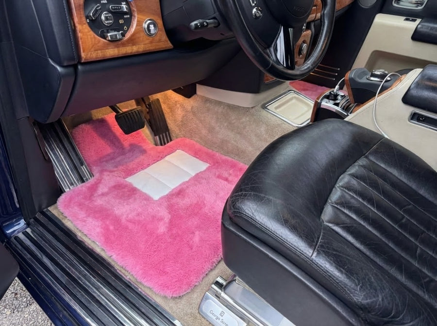 Rosa Schaffell Autofußmatten für Rolls Royce Phantom VIII (2017-2024) ER56 Design Brand
