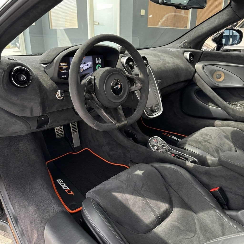 Tapetes de Coche Negros para McLaren 600 LT (2018-2020) con Cuero Alcántara