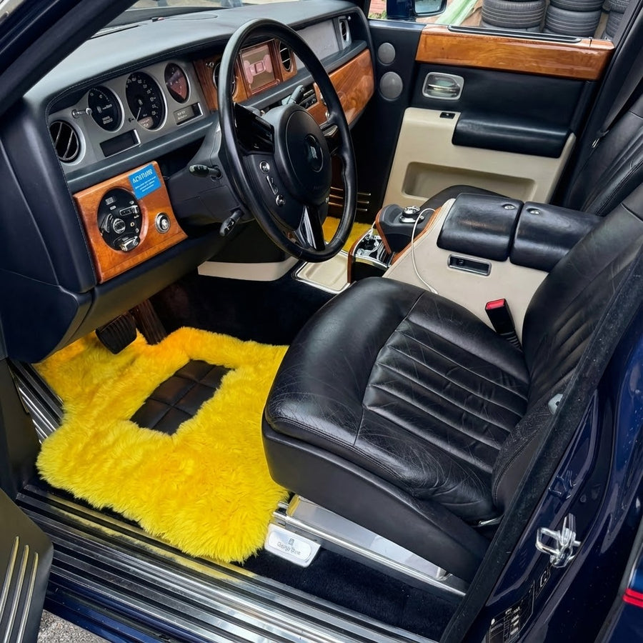 Gelbe Schaffell-Autofußmatten für Rolls Royce Phantom VIII (2017-2024) ER56 Design Brand