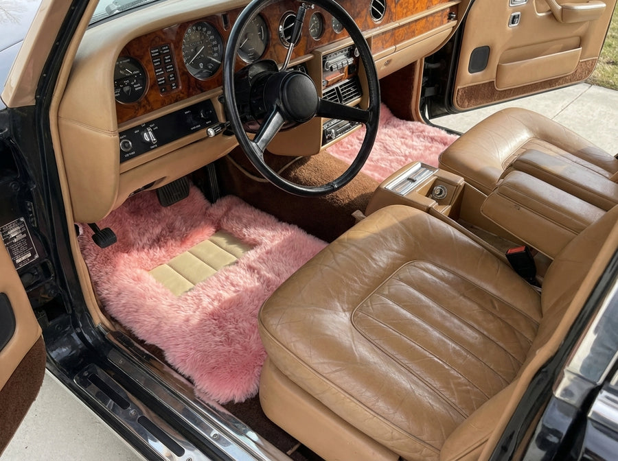 Rosa Schaffell-Fußmatten für Rolls Royce Wraith 2013–2023 Er56 Design