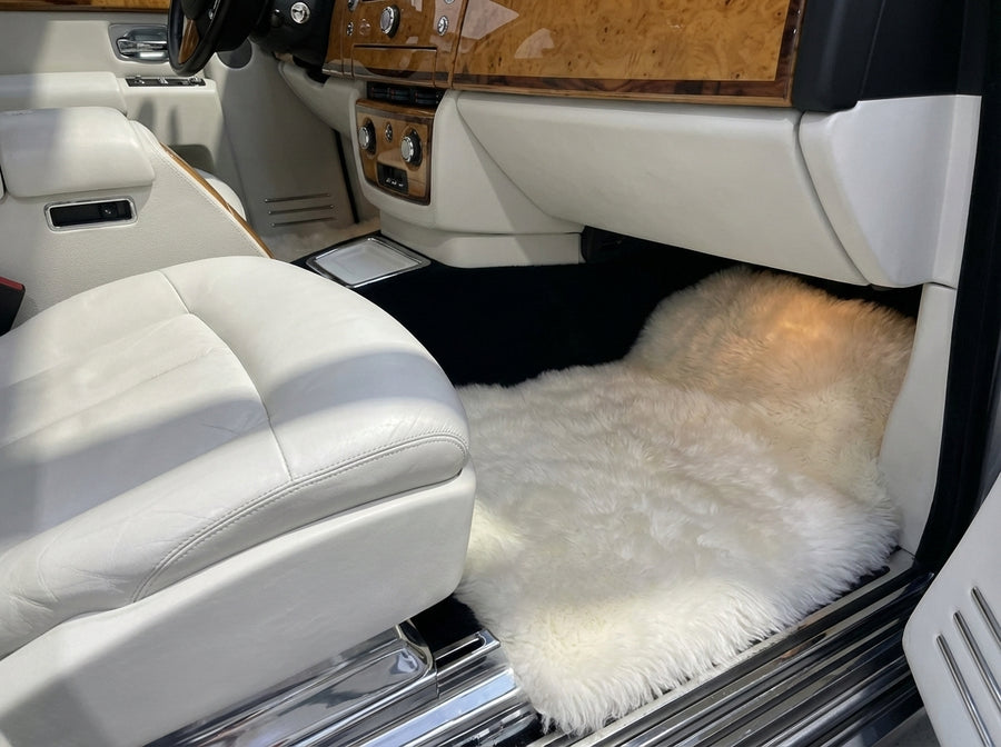 Tappetini in Pelliccia di Pecora Bianchi per Rolls Royce