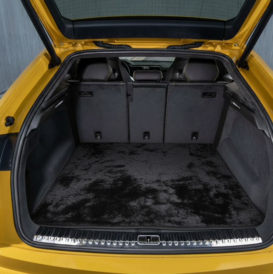 Tappetino in Pelle di Pecora Nera per Bagagliaio Personalizzabile per Lamborghini Urus (2018-2026)