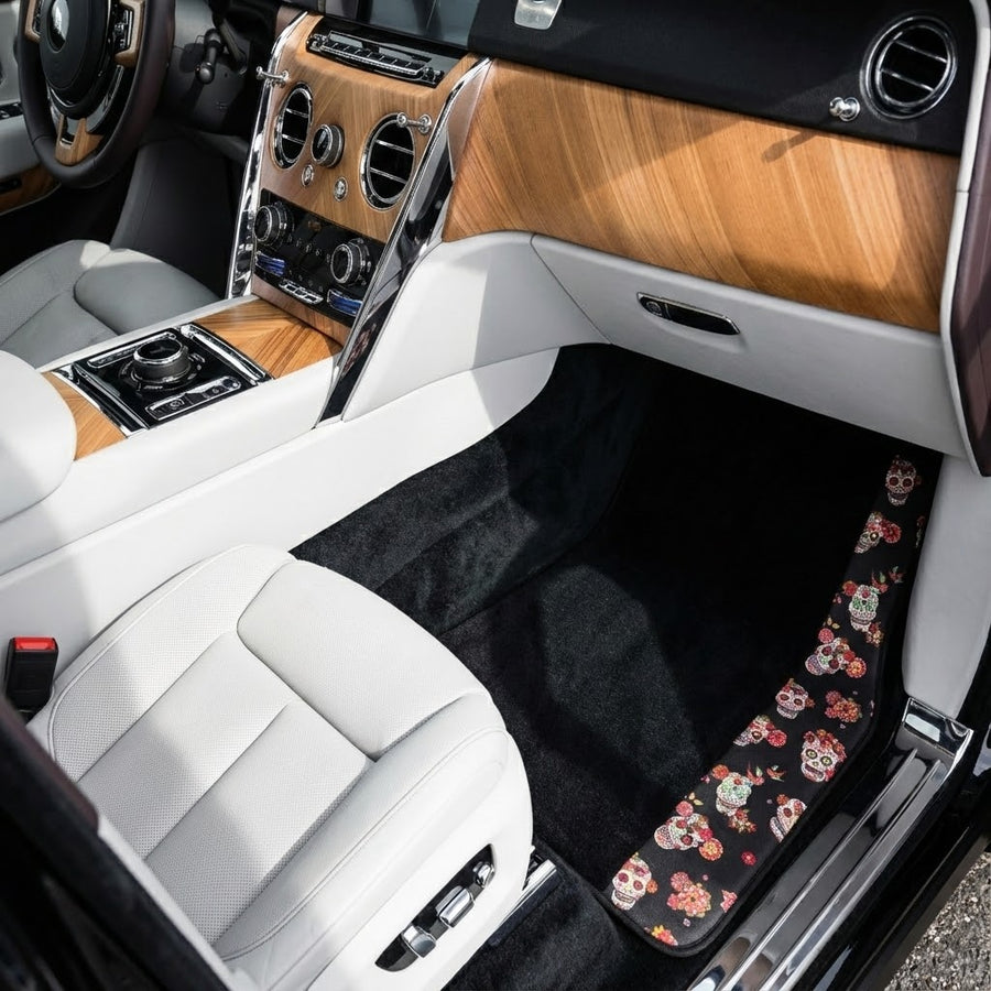 Alfombrillas de coche negras para Rolls-Royce Cullinan (2018-2025) con diseño de calavera floral negra