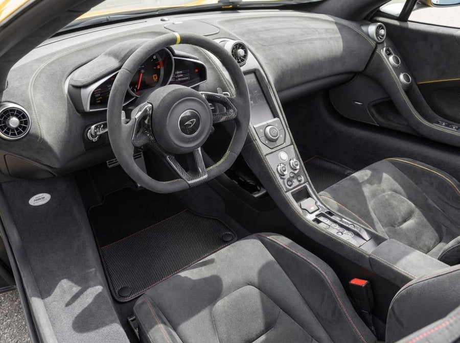 Fußmatten für McLaren 720S schwarz maßgeschneiderte Teppiche mit Carbon