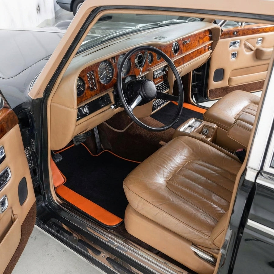 Maßgeschneiderte Fußmatten für Rolls Royce Wraith (2013–2023) mit orangefarbenem Leder