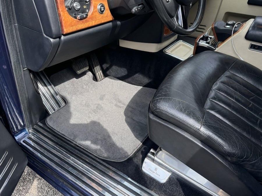 Tappetini Grigi per Rolls Royce Phantom VIII (2017-2024)