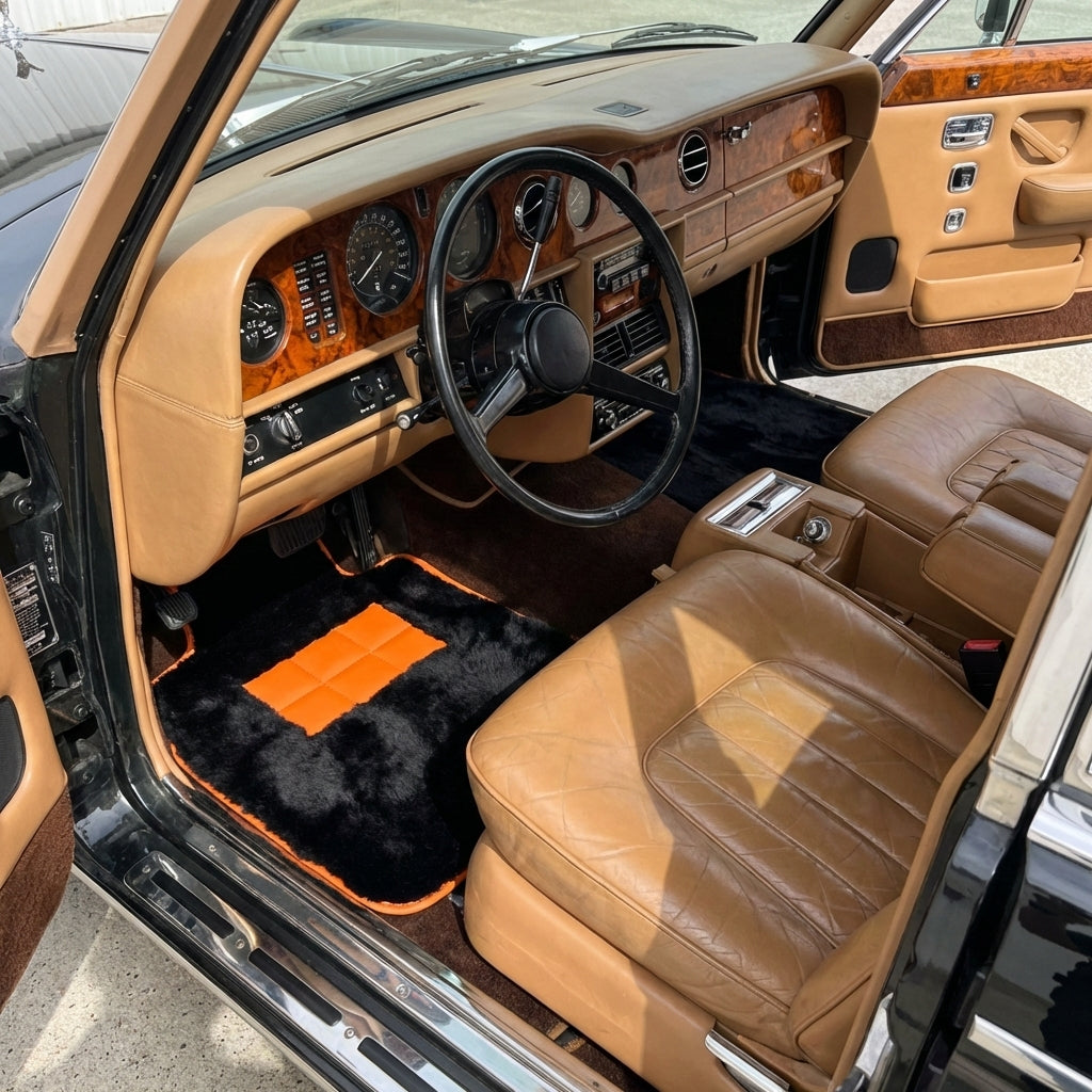 Black Sheepskin Floor Mats for Rolls-Royce Wraith (2013–2023) Orange Leather Trim