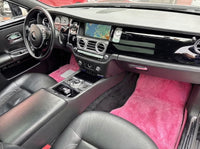 Tapis de voiture en peau de mouton rose pour Rolls Royce Ghost Série I (2010–2020) Marque Er56 Design