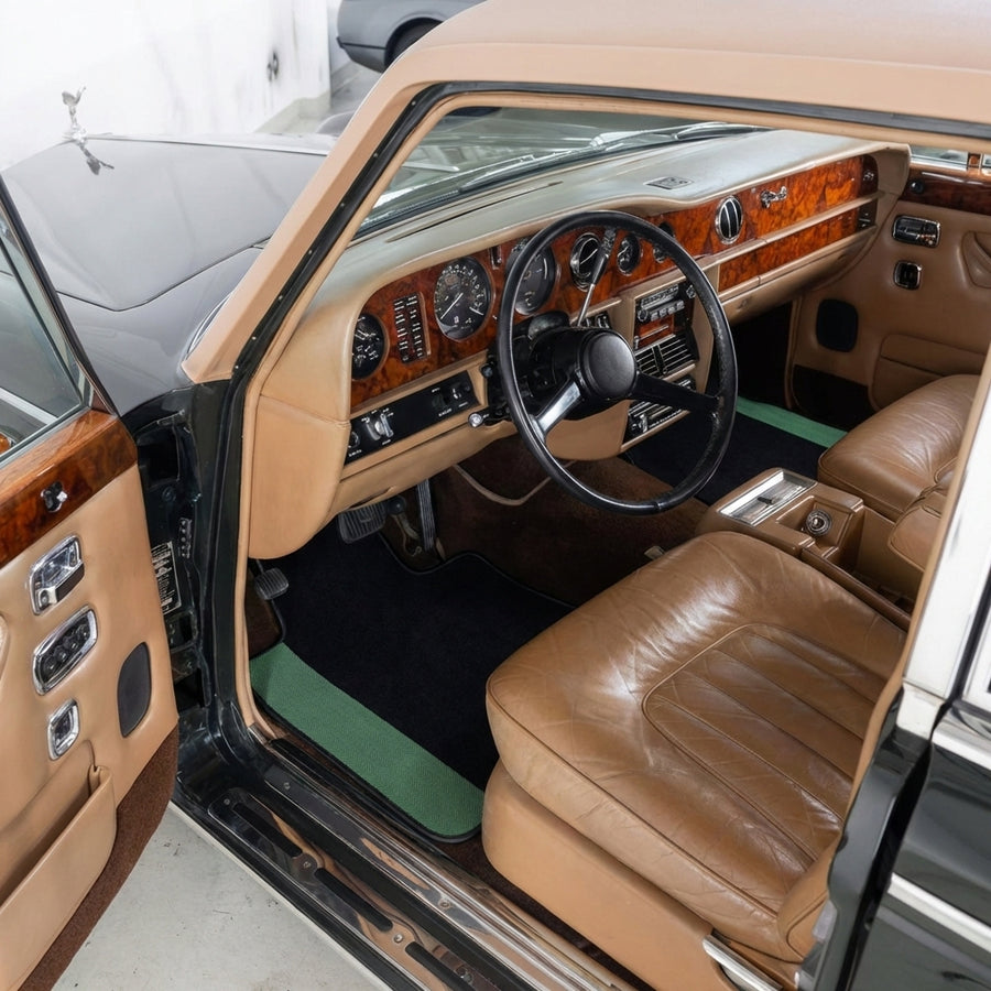 Tappeti neri per auto Rolls Royce Wraith (2013–2023) con bordi in pelle verde