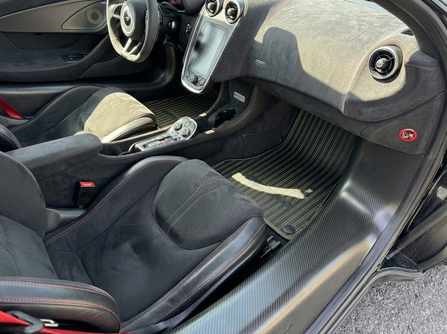 Leder Autofußmatten für McLaren 600 LT (2018-2020) Schwarz Maßgeschneidert Gelbe Naht