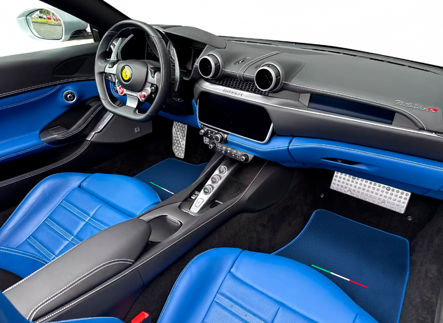 Tapis de voiture bleu foncé pour Ferrari Portofino