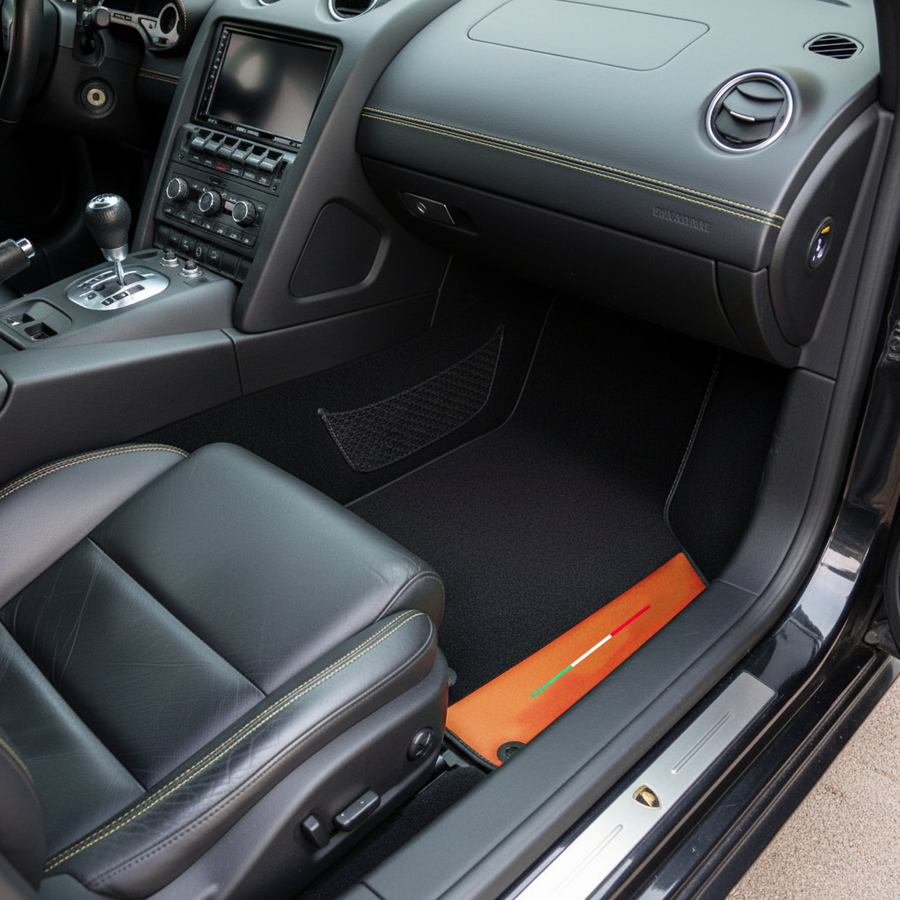 Tapis de voiture noirs sur mesure pour Lamborghini Gallardo