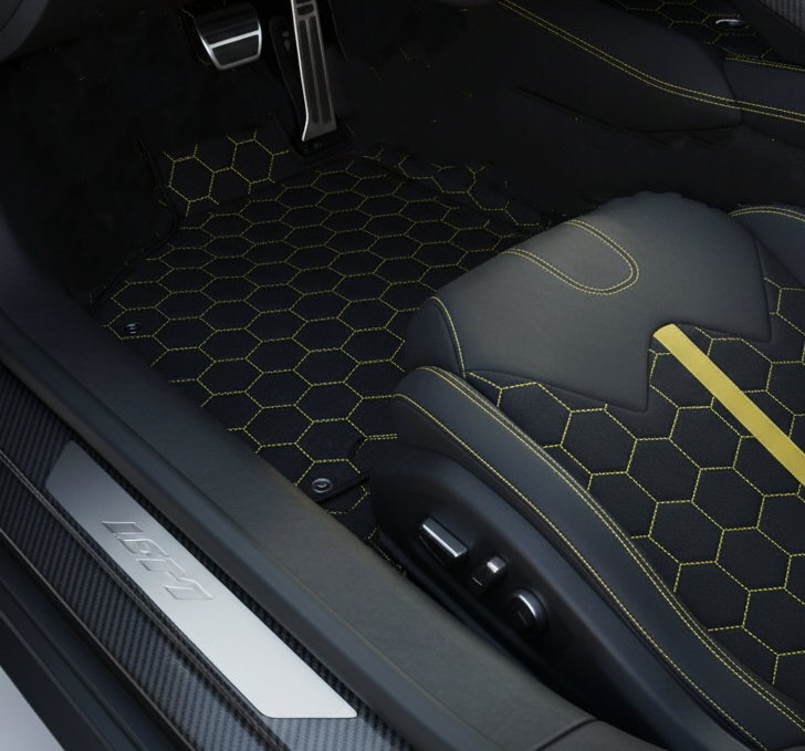 Customizable Black Floor Mats for Lamborghini Sian (2020-2022) with Carbon Fiber - AutoWin.EU