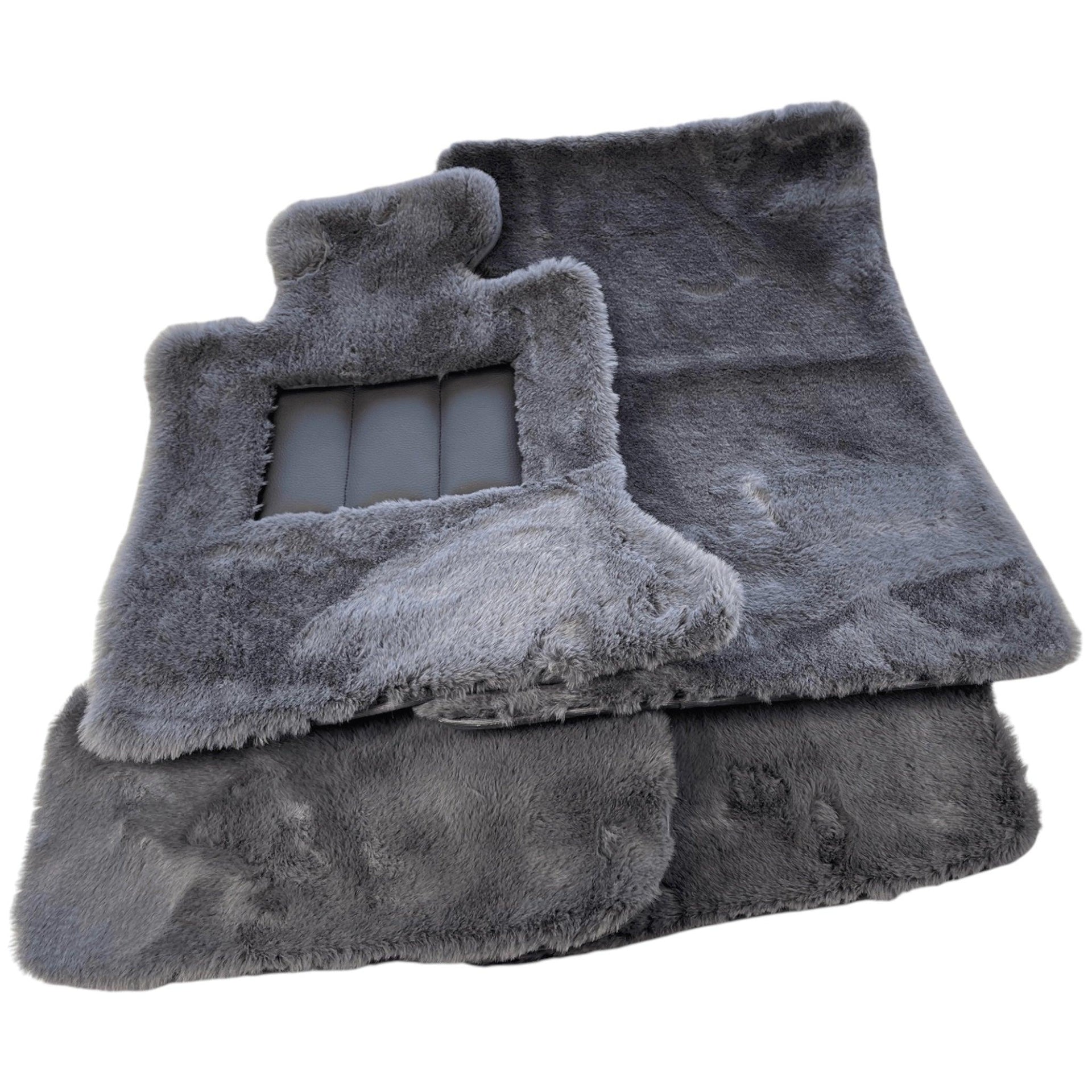 Various Colors of Sheepskin Floor Mats Tailored for the Chrysler New Yorker (1939-1996) - AutoWin