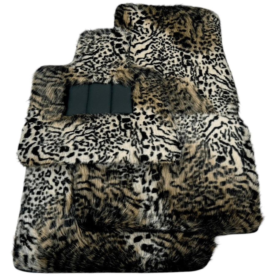 Various Colors of Sheepskin Floor Mats Tailored for the Lexus LX 470 (1998-2006) - AutoWin