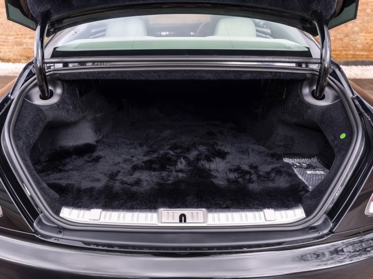 Interior look of floor mats for Tappetino in moquette per auto personalizzabile nero per Rolls-Royce Wraith (2013-2023)