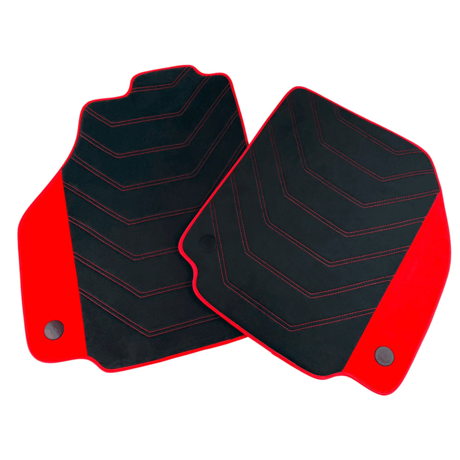 Tapis de sol en Alcantara noir pour Ferrari 488 GTB (2016-2022) avec accents en Alcantara rouge