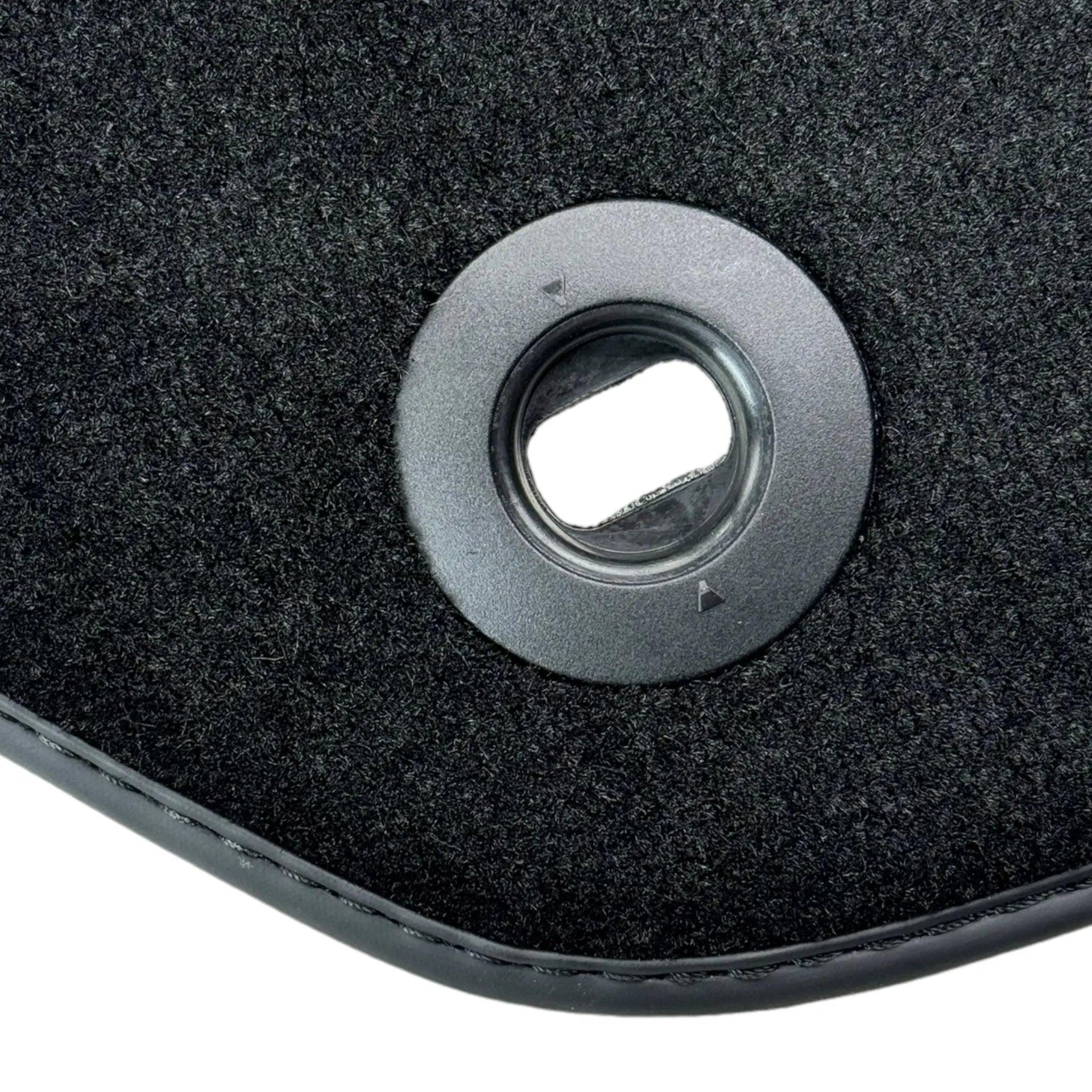 Black Floor Mats for Aston Martin DB9 (2004-2016) - AutoWin