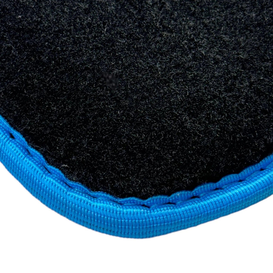Black Floor Mats For BMW 5 Series G30 | Sky Blue Trim - AutoWin