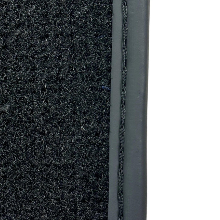Black Floor Mats for Chevrolet Corvette C4 (1984-1996) - AutoWin