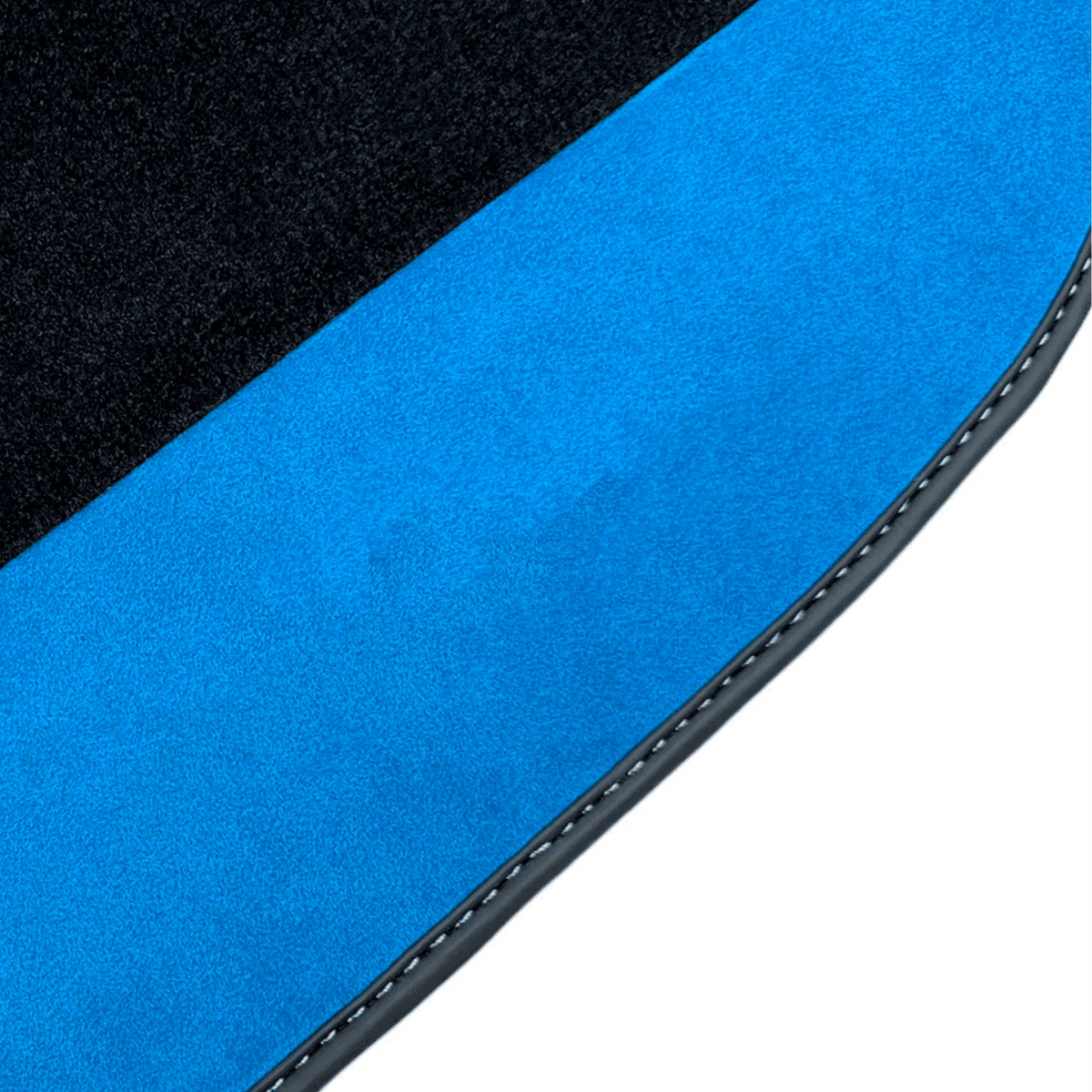 Black Floor Mats For Ferrari 488 Pista Spider 2019-2021 With Blue Alcantara Leather