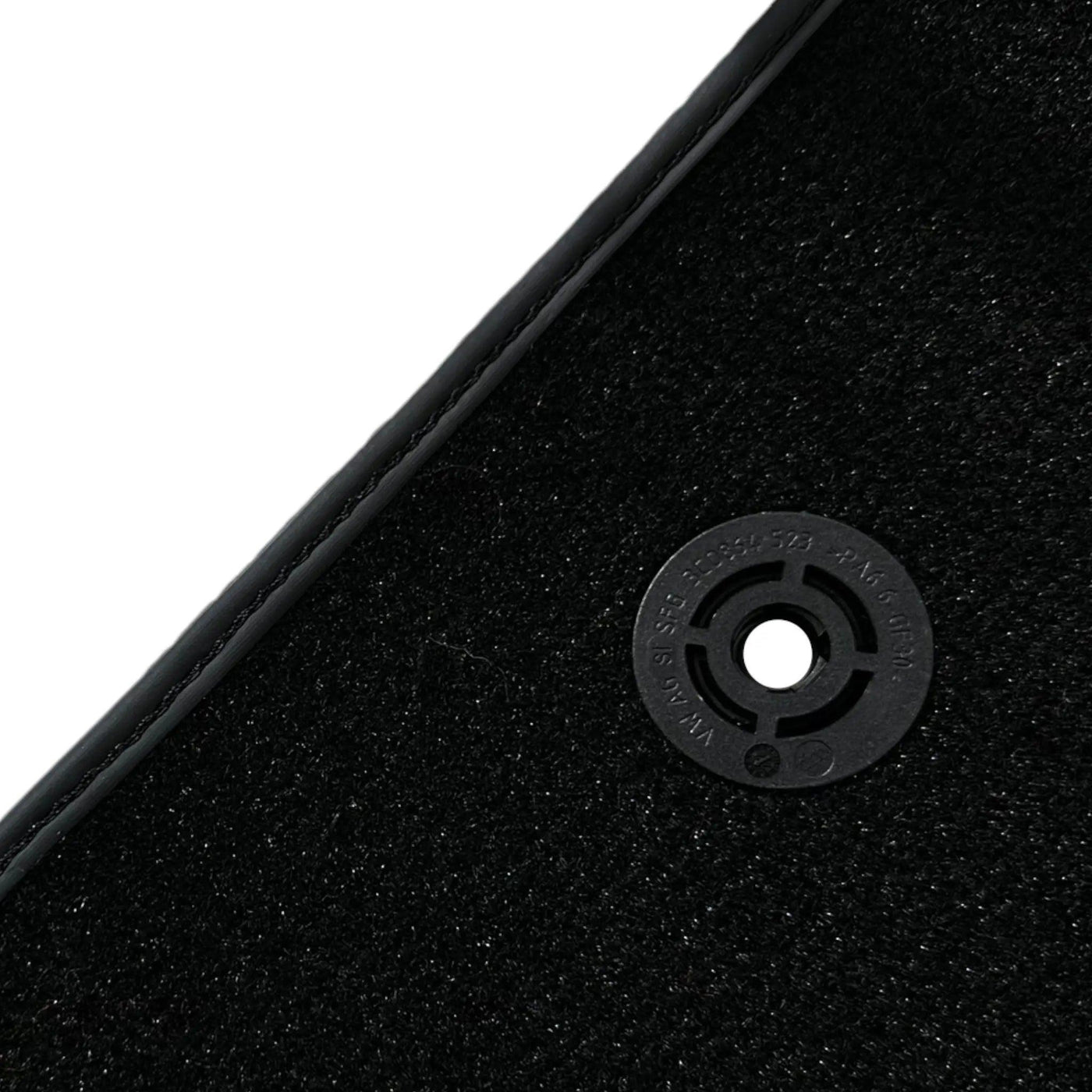 Black Floor Mats for Infiniti EX37 (2008-2013) - AutoWin