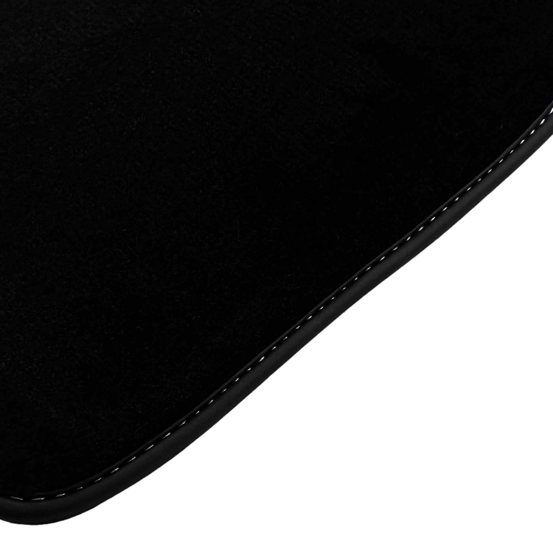 Black Floor Mats for Kia Sorento 5 Seater (2020-2024) - AutoWin